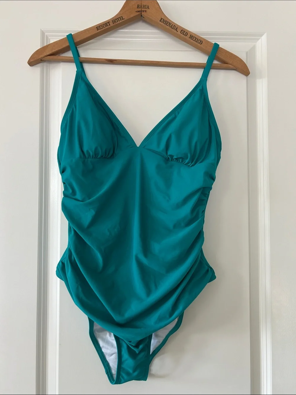 ⭐️NWT!⭐️Cupshe Turquoise Swimsuit w Ruching Sz L w Measurements